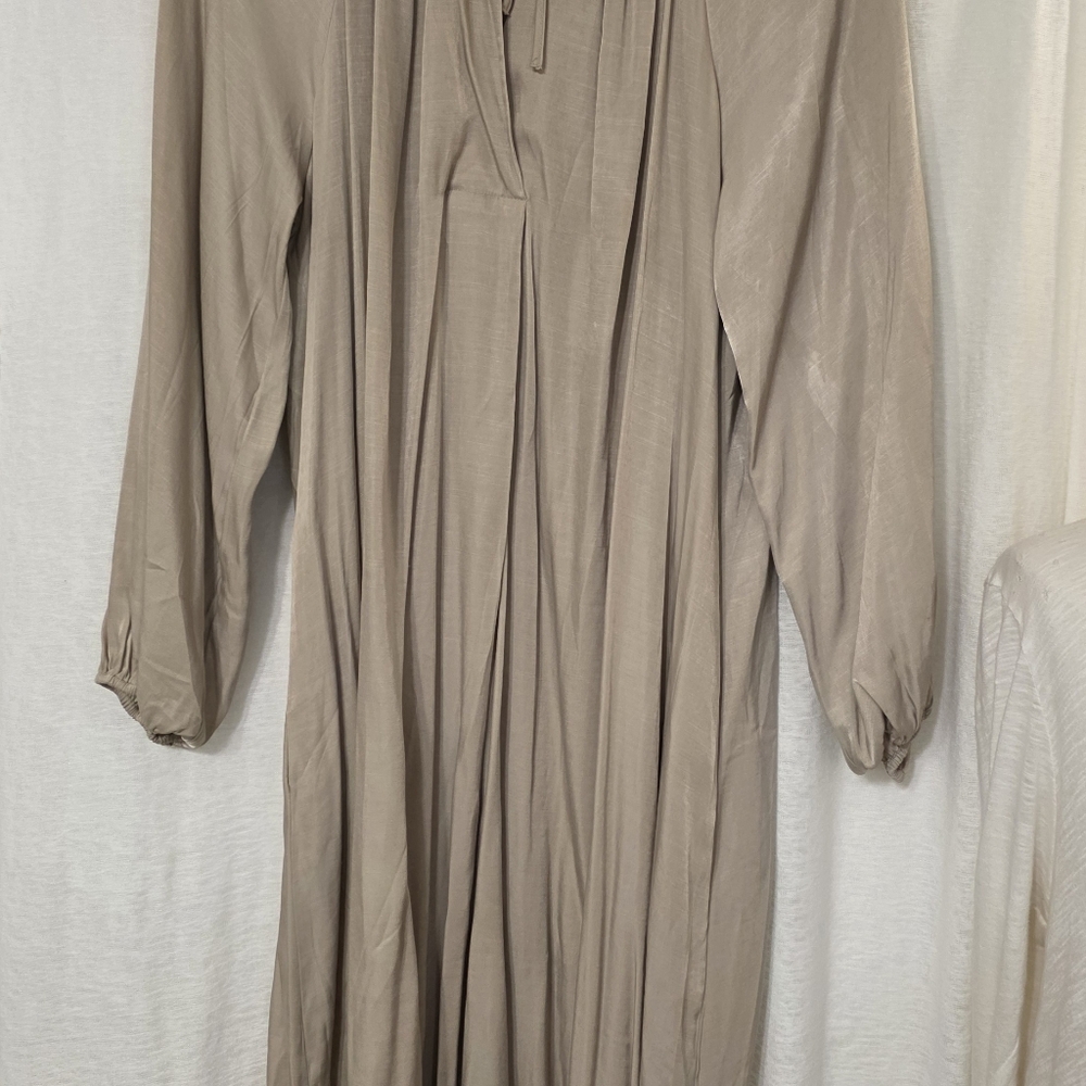 H&M FLOWING DRESS NEW W/O TAGS SIZE MEDIUM - Picture 11 of 15
